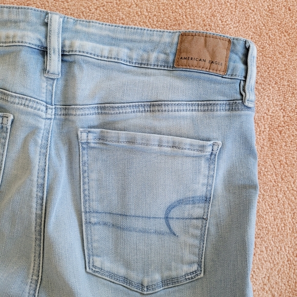 AMERICAN EAGLE Ne(x)t Level Stretch Hi-Rise Jegging High Waist Light Wash Jeans - Picture 3 of 8